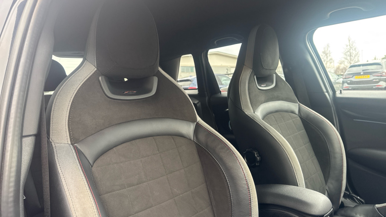 MINI Hatchback 1.5 Cooper Sport Premium 5dr Auto Petrol Hatchback